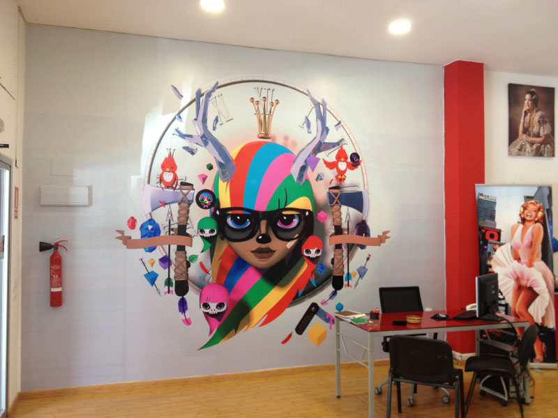 Vinilos decorativos personalizados para escaparates en Manises